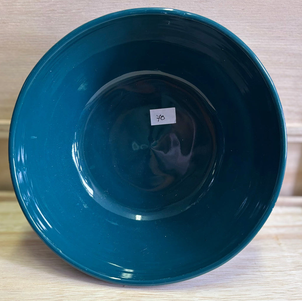 Medium serving bowl