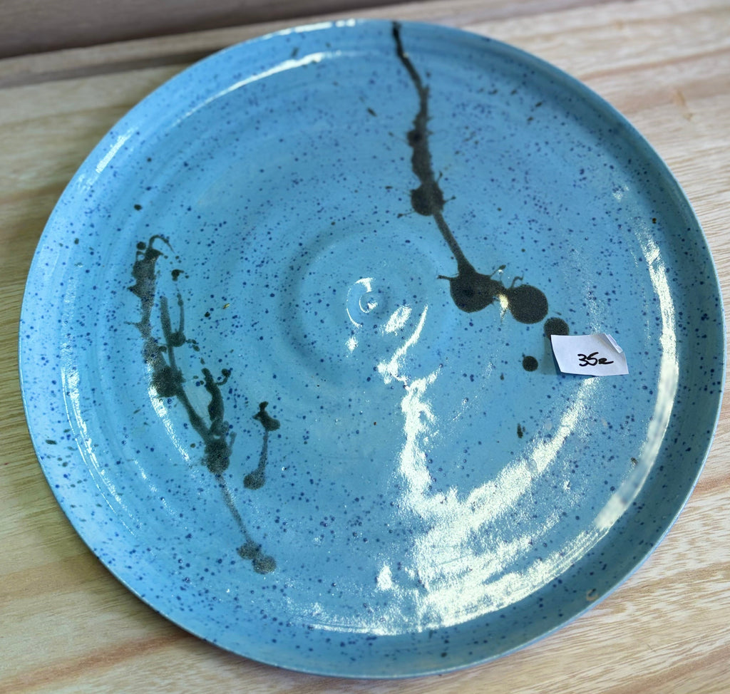 Serving plate