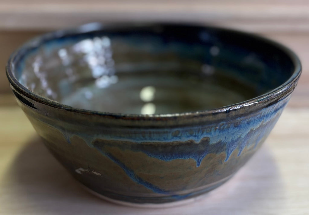 Serving bowl
