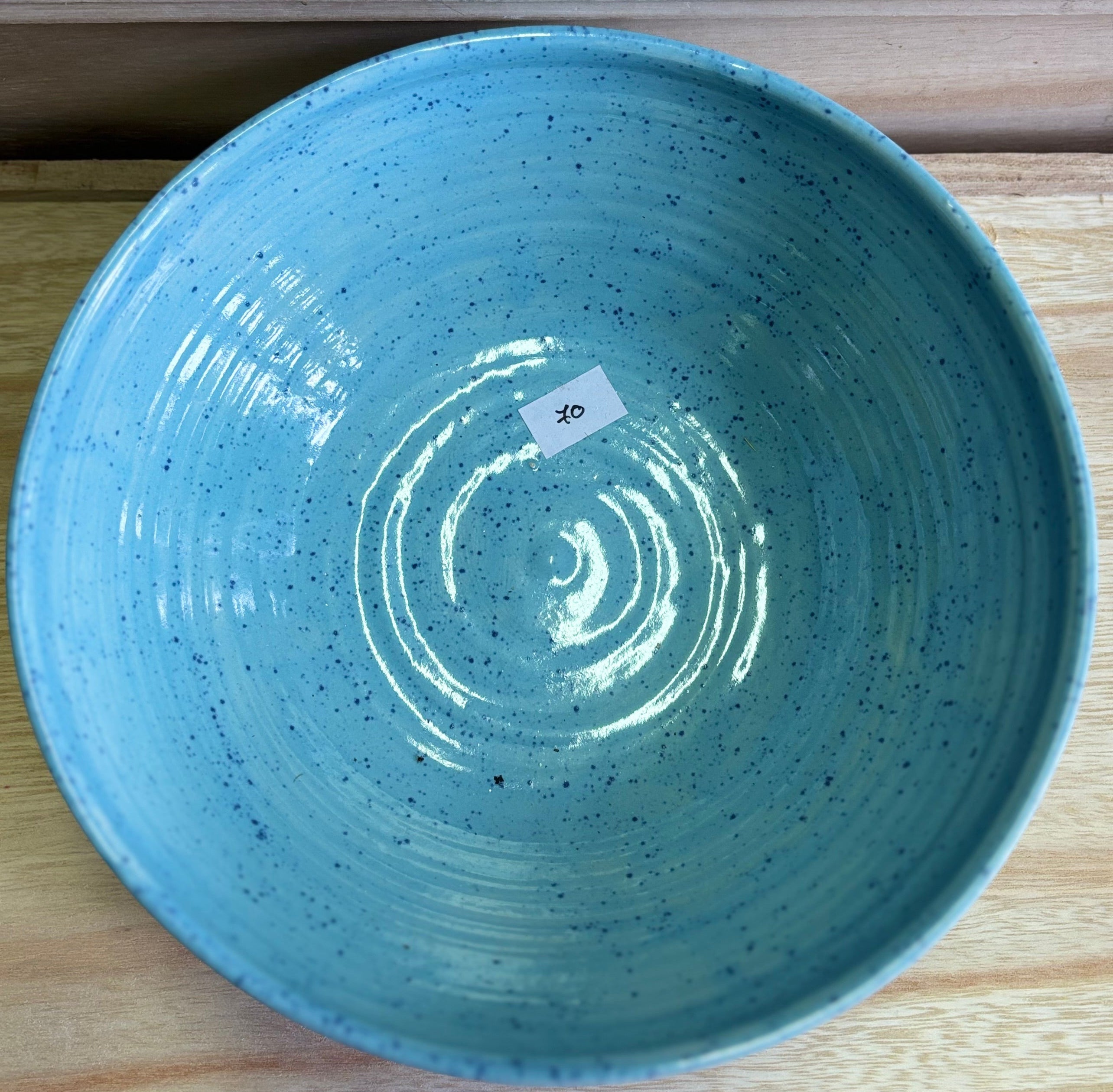 Large serving bowl