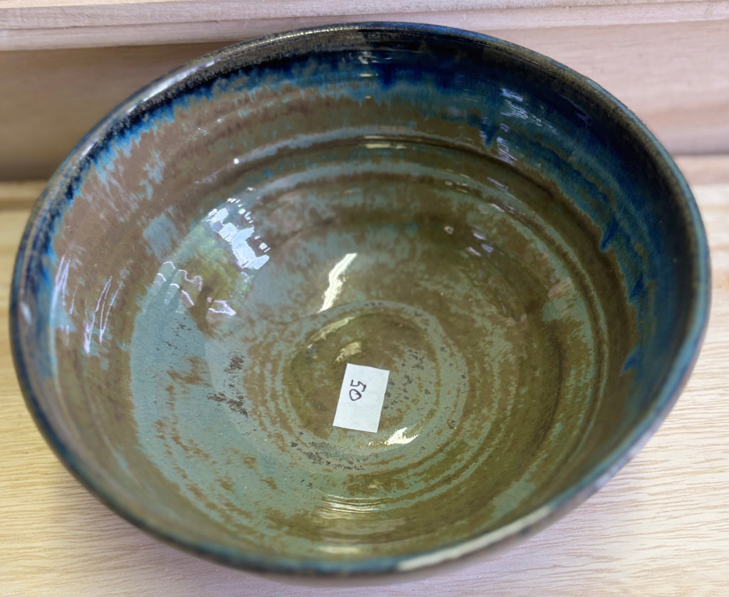 Serving bowl