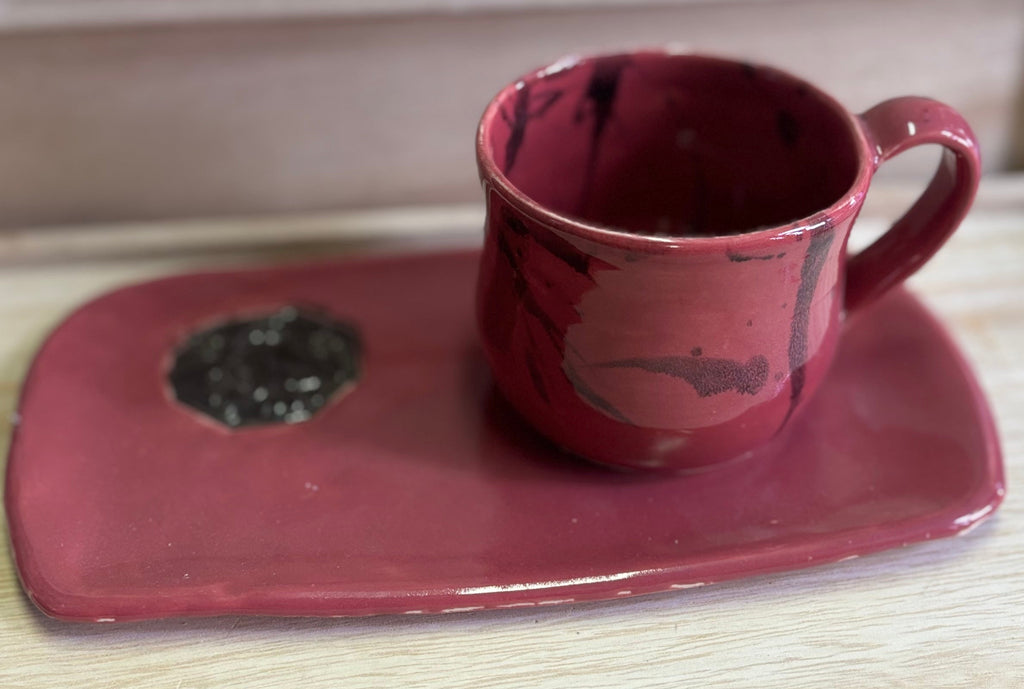 Plate and mug set